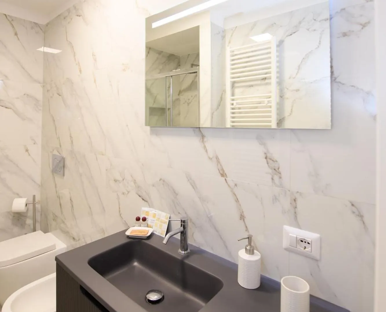 Guest house Boncompagni Serenity Suites Rome Italy
